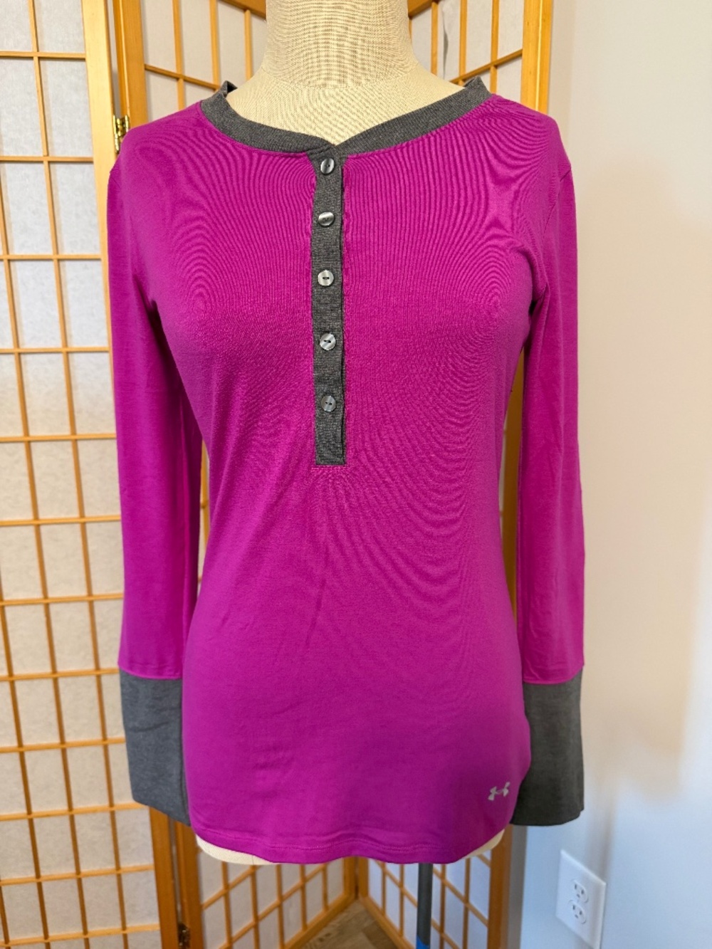 Under Armour cold gear tee